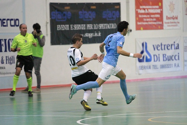 成为全场比 成为全场比